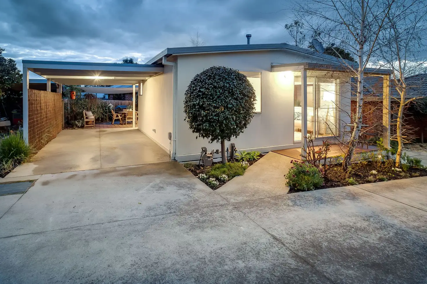 Main view of Homely flat listing, 2/5 Geoffrey Drive, Kilsyth VIC 3137