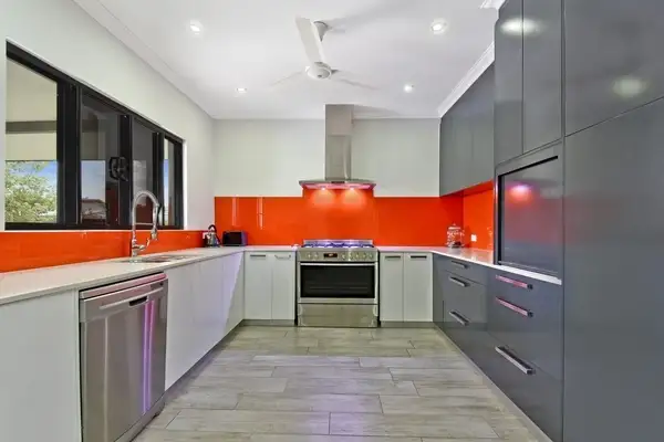 Fourth view of Homely house listing, 10 Stephanie Street, Bellamack NT 832