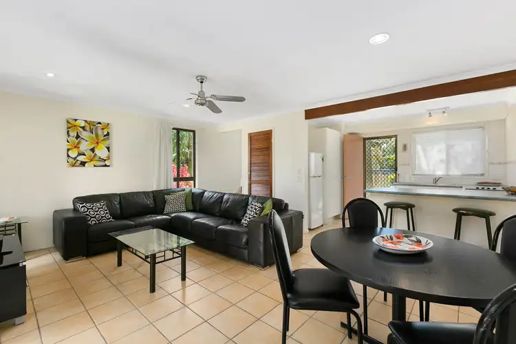 13/2 Solway Drive, Sunshine Beach QLD 4567