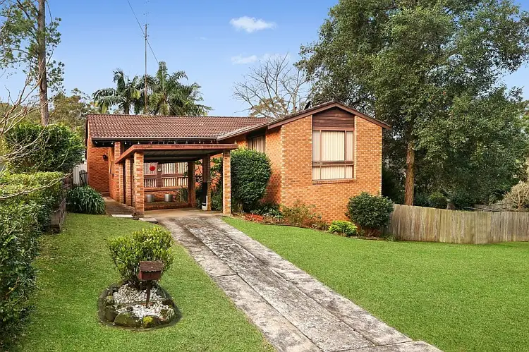 Second view of Homely house listing, 15 Lana Avenue, Wyoming NSW 2250