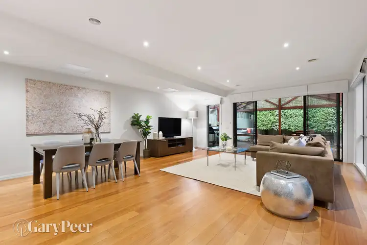 Third view of Homely house listing, 5 Octavius Avenue, Caulfield North VIC 3161