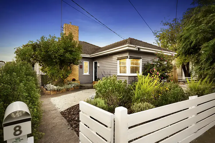 8 Kerr Street, Kingsville VIC 3012