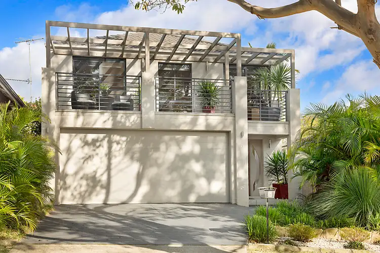 6 Glen Street, Freshwater NSW 2096