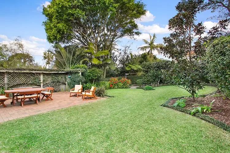 172 Wyndora Avenue, Freshwater NSW 2096