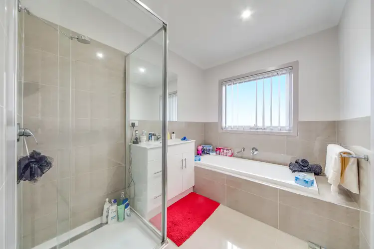 Sixth view of Homely townhouse listing, 5/2 Ashford Close, Hampton Park VIC 3976