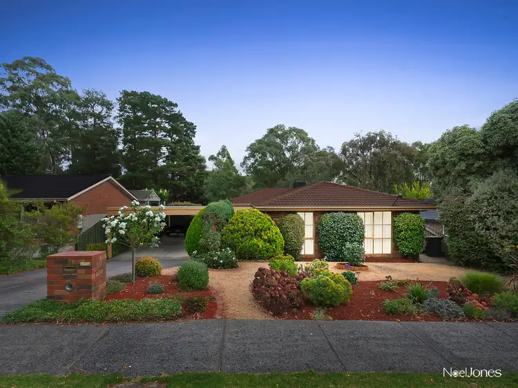 54 Jull Parade, Ringwood North VIC 3134