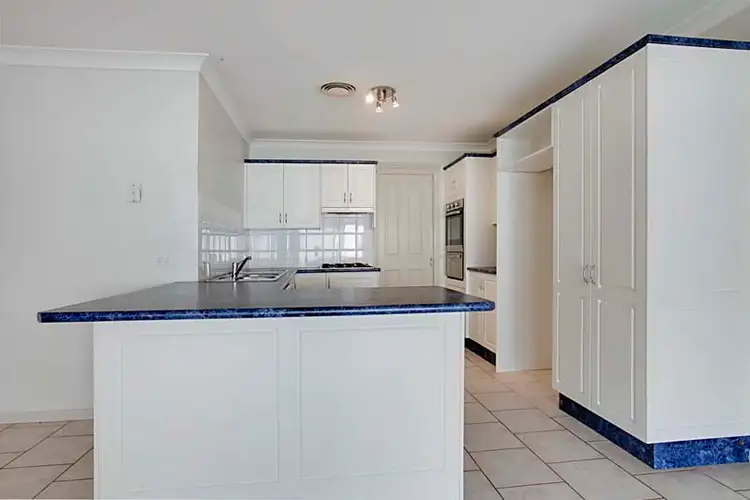 Sixth view of Homely house listing, 8 Rasp Close, West Hoxton NSW 2171