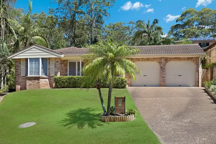 Second view of Homely house listing, 10 Childs Close, Green Point NSW 2251