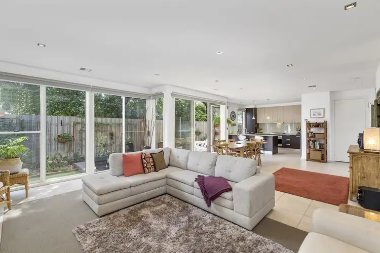 2/15 Beaver Street, Ocean Grove VIC 3226