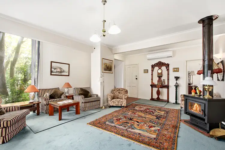 28 Station Road, Warburton VIC 3799