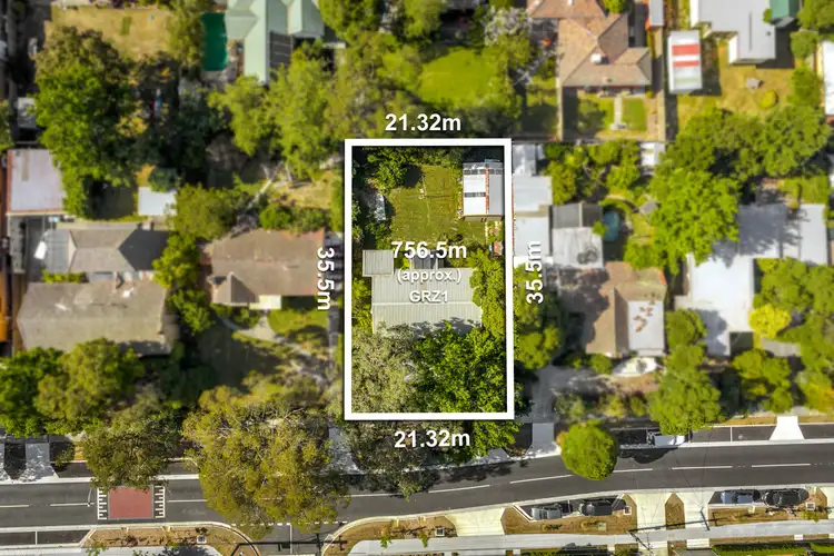 8 Knaith Road, Ringwood East VIC 3135