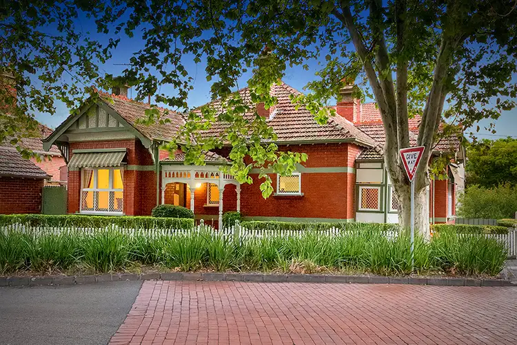 60 Chaucer Street, St Kilda VIC 3182