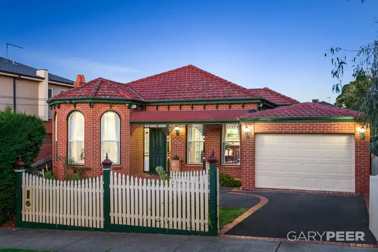 22 Prince Edward Avenue, Mckinnon VIC 3204