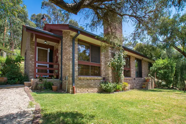 16 Glen Road, Belgrave Heights VIC 3160