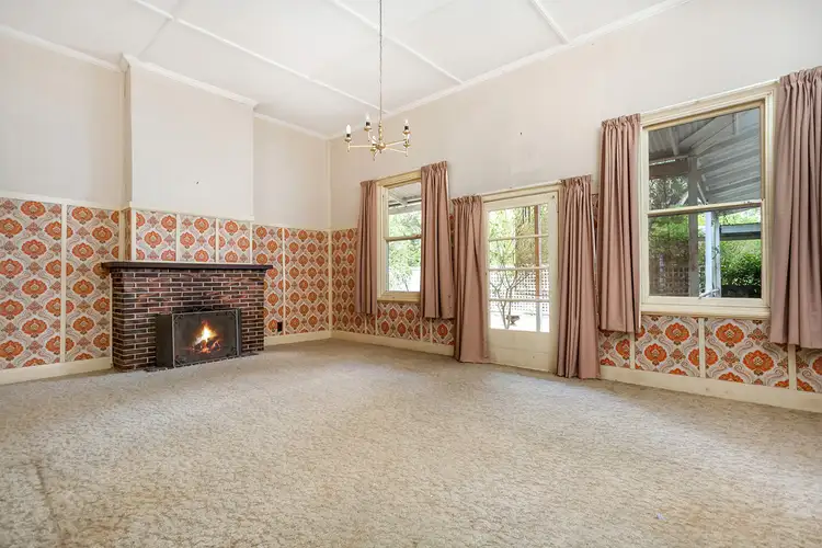 Second view of Homely house listing, 5 Moss Court, Croydon North VIC 3136