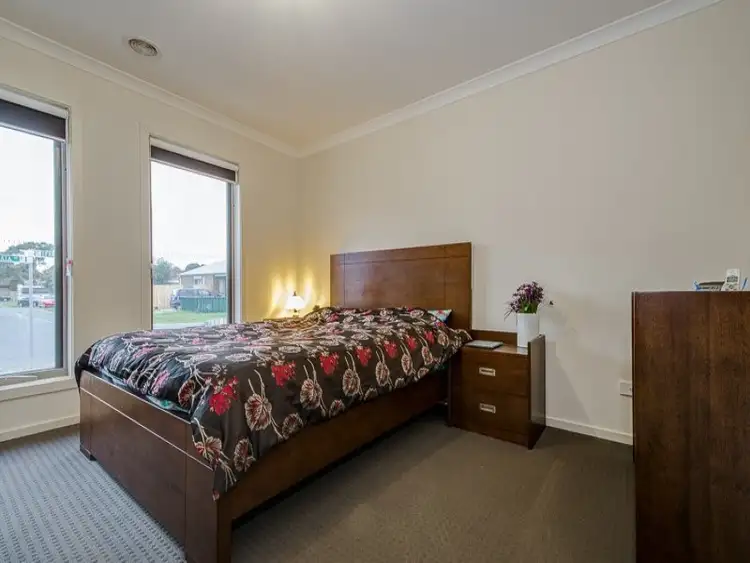Second view of Homely house listing, 8 Maculata Drive, Cranbourne West VIC 3977