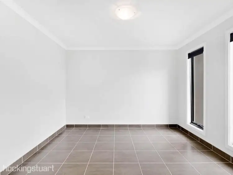 Fourth view of Homely townhouse listing, 7 Swagman Walk, Wollert VIC 3750