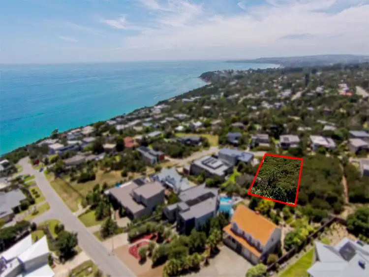 11 Headland Waters, Mount Martha VIC 3934