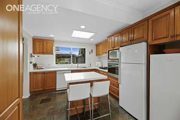 Sixth view of Homely house listing, 4 Acacia Court, Warragul VIC 3820
