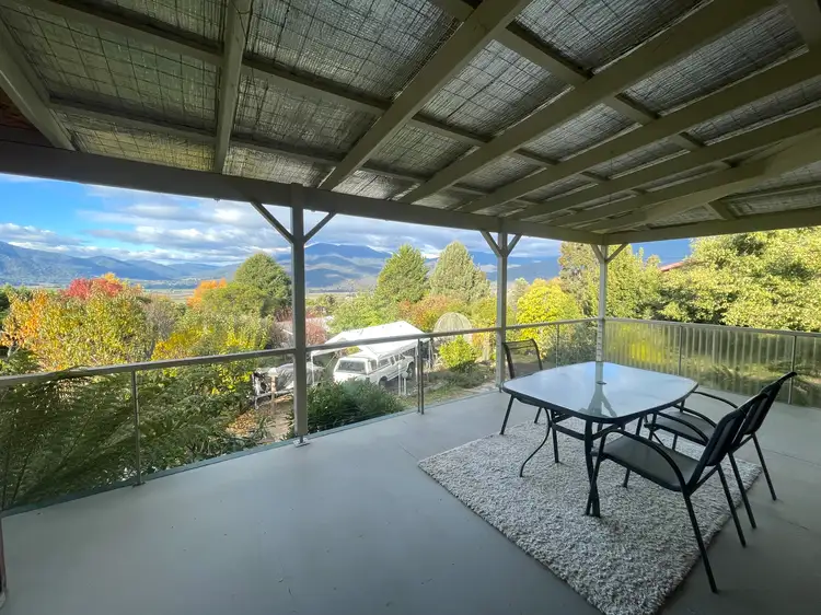 7 Allamar Court, Tawonga South VIC 3698