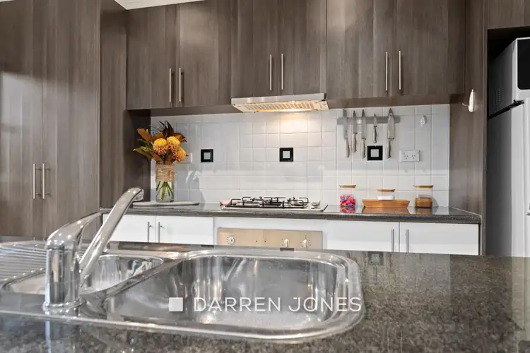 Sixth view of Homely unit listing, 2/6 Warwick Road, Greensborough VIC 3088
