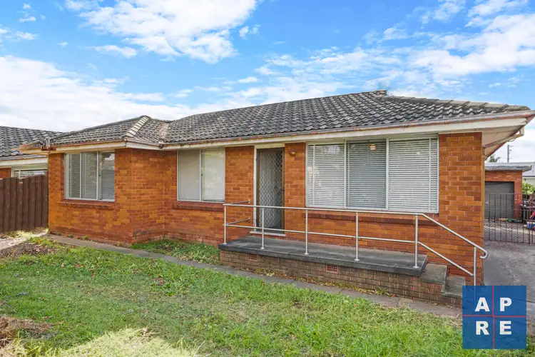 27 Ainslie Street, Fairfield West NSW 2165