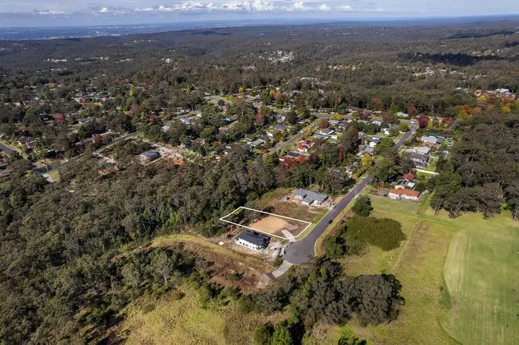 27 Paulwood Avenue, Springwood NSW 2777