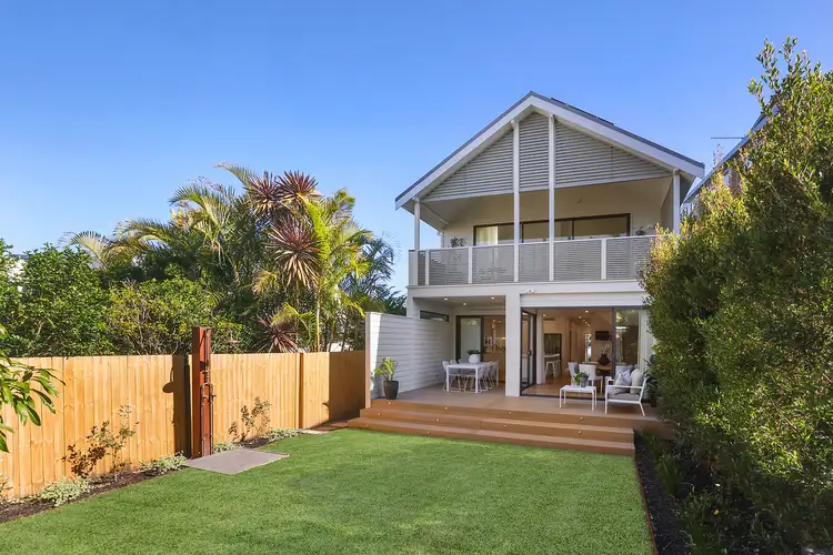 27 Blackwood Road, North Curl Curl NSW 2099