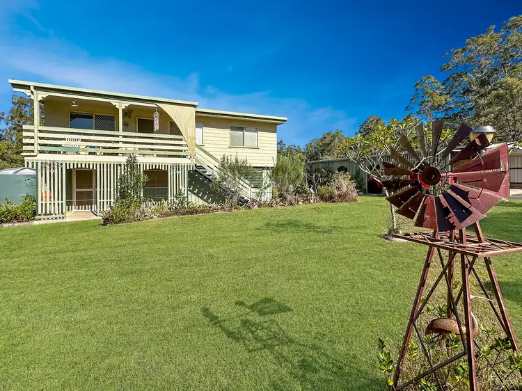 2 Lexcen Court, Kensington Grove QLD 4341