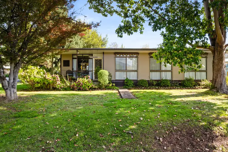 31 St Bernard Drive, Tawonga South VIC 3698