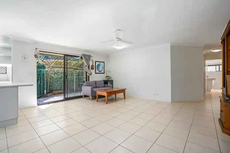 Third view of Homely unit listing, 2/20 Brisbane Street, St Lucia QLD 4067