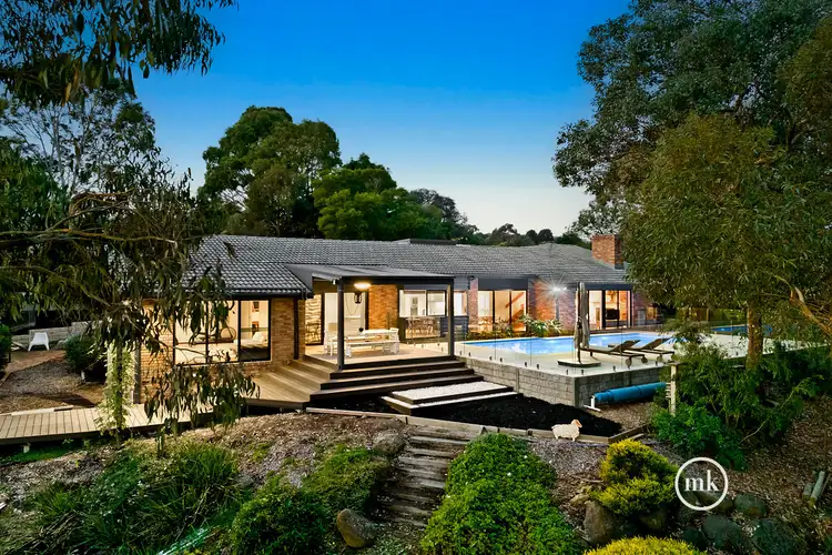 2 Bronwyn Court, Research VIC 3095