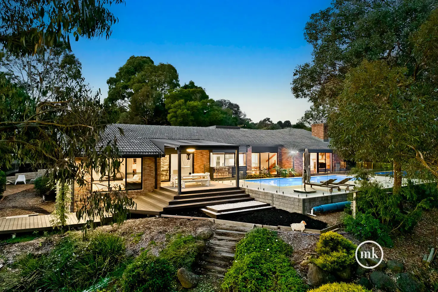 Main view of Homely house listing, 2 Bronwyn Court, Research VIC 3095