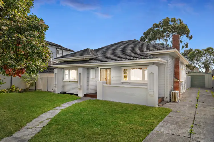 24 Carlyle Street, Maidstone VIC 3012