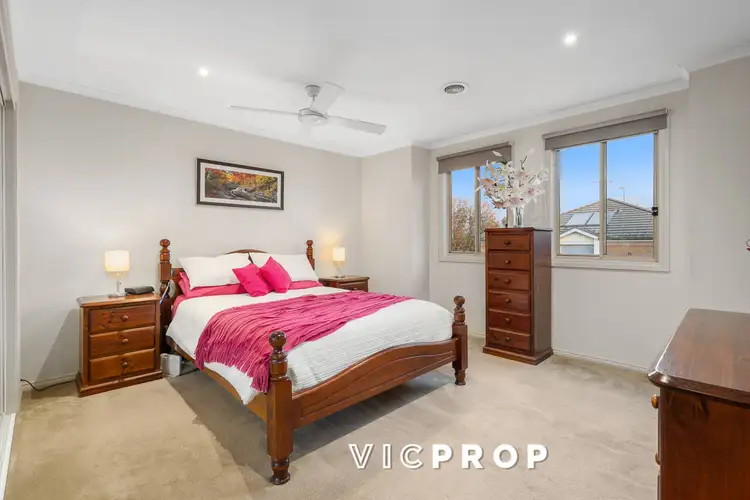 Fifth view of Homely townhouse listing, 8 Cardwell Court, Ferntree Gully VIC 3156