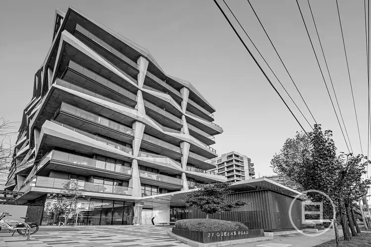 403/77 Queens Road, Melbourne VIC 3004