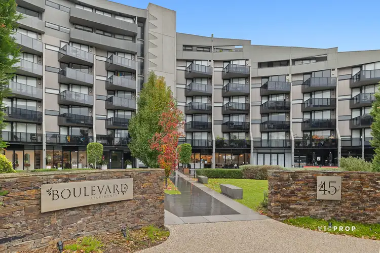 45 Edgewater Boulevard