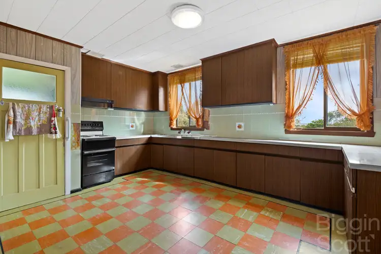 Second view of Homely house listing, 10 Mckinnon Road, Hepburn VIC 3461