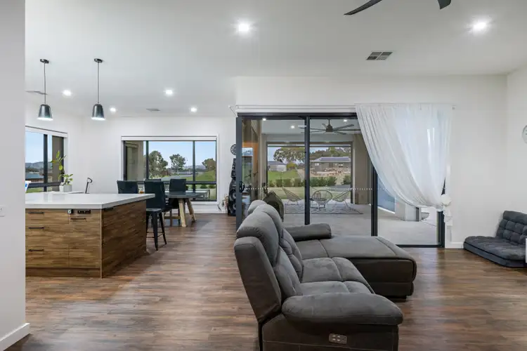 Fifth view of Homely house listing, 3 Bond Street, Springdale Heights NSW 2641