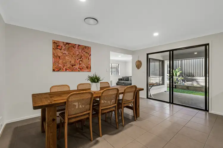 3 Barbara Court, Moggill QLD 4070