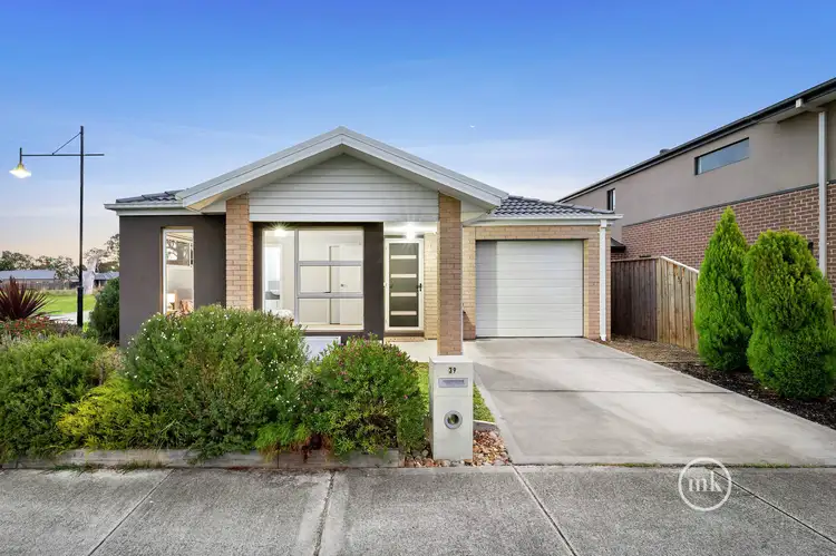 39 Moonstone Street, Doreen VIC 3754