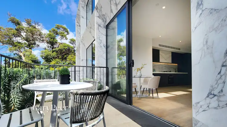 Third view of Homely apartment listing, 2/323 Jasper Road, Ormond VIC 3204