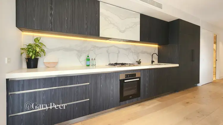 Fifth view of Homely apartment listing, 2/323 Jasper Road, Ormond VIC 3204