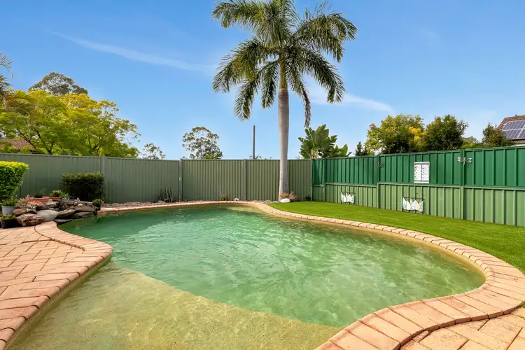2 Keatley Street, Bellbowrie QLD 4070