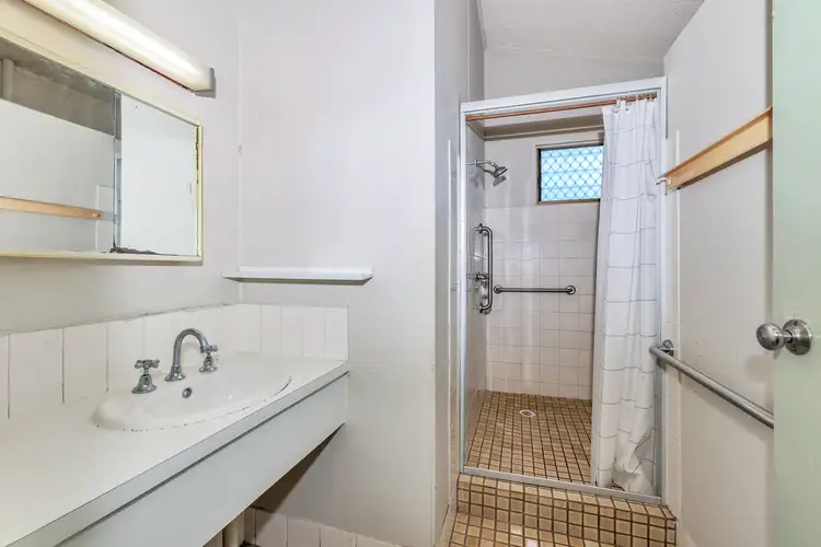 14 Springhill Street, Anula NT 812