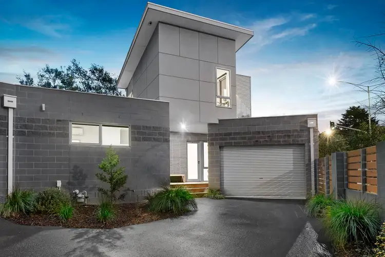 3/2 Old Lower Plenty Road, Viewbank VIC 3084