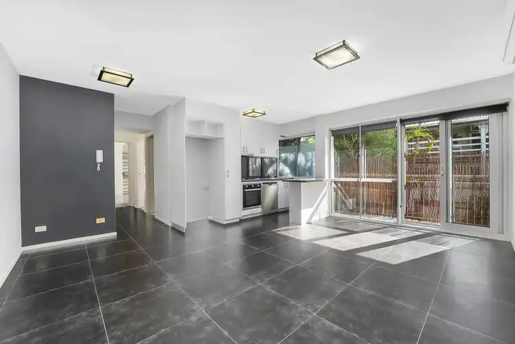 Fifth view of Homely unit listing, 4/8 Botany Street, Clayfield QLD 4011