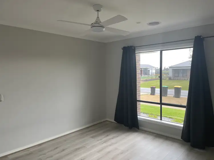 Fourth view of Homely house listing, 11 Princeton Place, Shepparton North VIC 3631