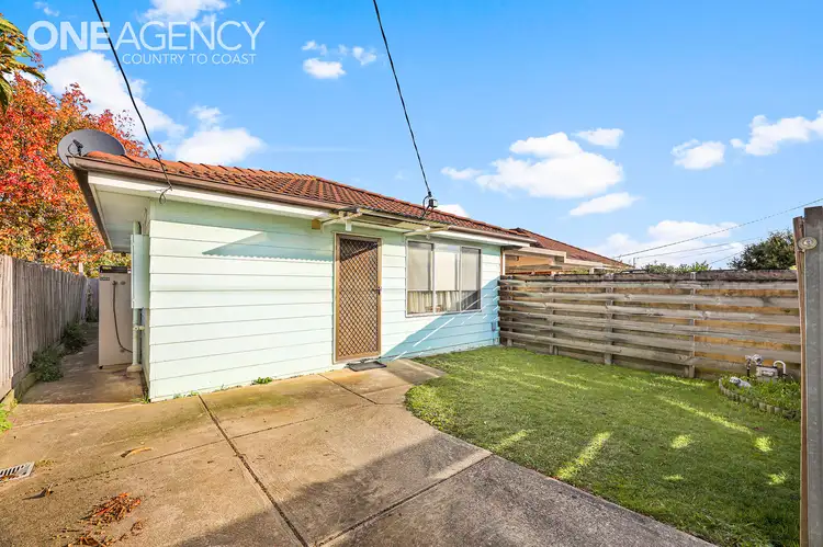 Main view of Homely unit listing, 2/2 Barnett Grove, Noble Park VIC 3174