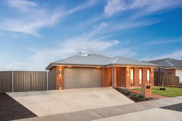 17 Hibberson Court, Thurgoona NSW 2640